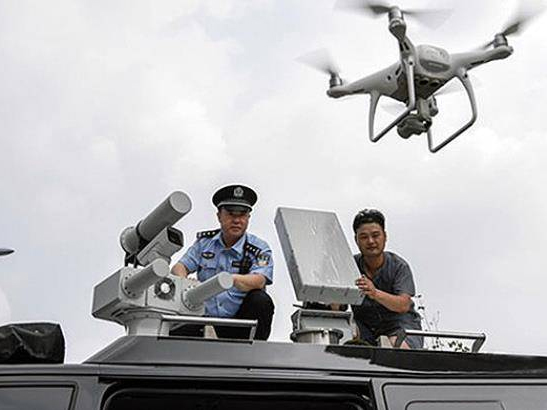 便攜式反無人機設備
